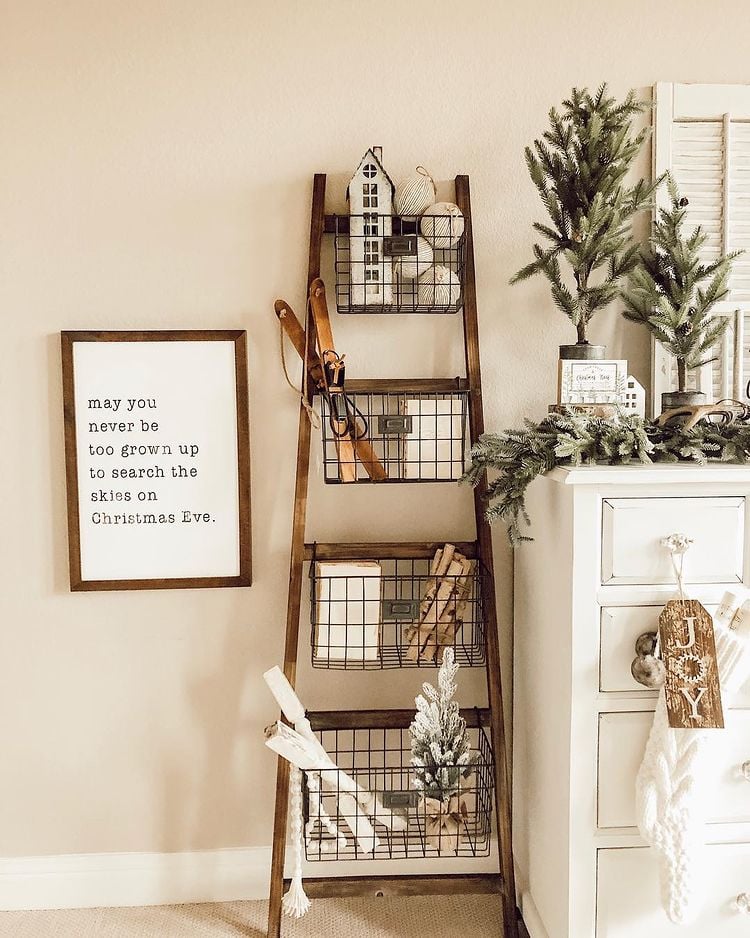 Christmas Ladder Decor